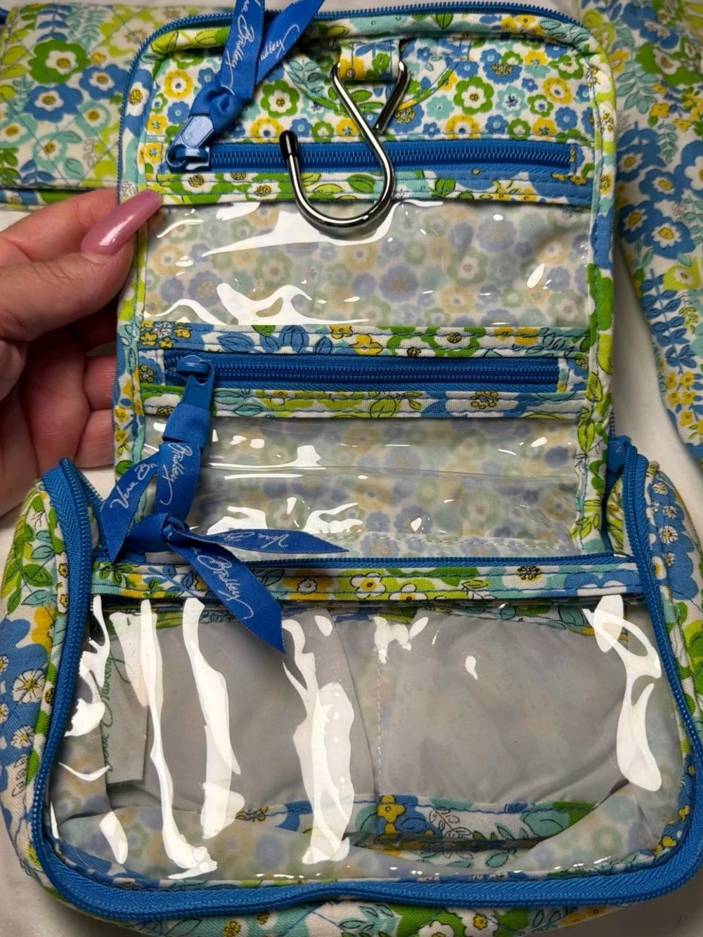 Vera Bradley retired 2012 pattern Limes Up in excellent condition 3 pieces set